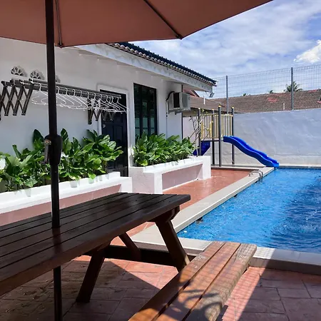 Homestay Kuala Terengganu By Radazos (pool, wifi)-3